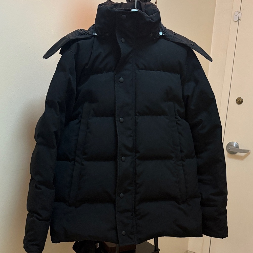 CANADA GOODE FUR HOOD Men's Black Puffer Jacket Size M